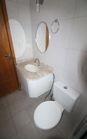 Apartamento para alugar com 80m², 2 quartos e 2 vagasBanheiro da Suíte