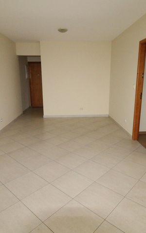 Apartamento para alugar com 80m², 2 quartos e 2 vagasSala
