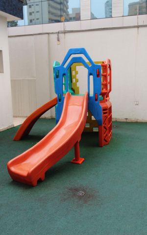 Apartamento para alugar com 80m², 2 quartos e 2 vagasÁrea comum - Playground