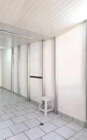 Casa à venda com 150m², 3 quartos e 1 vagaQuintal Quintal e área de serviço 