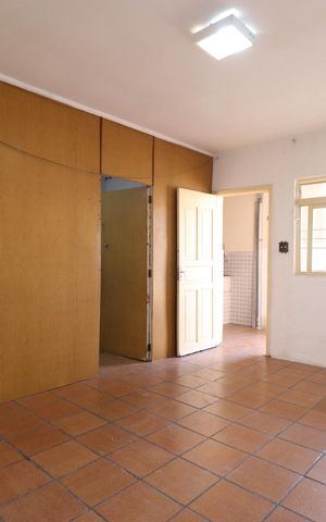 Casa à venda com 150m², 3 quartos e 1 vagaQuarto de serviço 