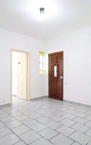 Casa à venda com 150m², 3 quartos e 1 vagaSala