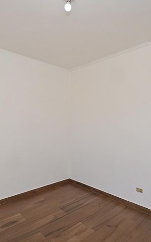 Casa à venda com 230m², 3 quartos e 4 vagasSuíte 2