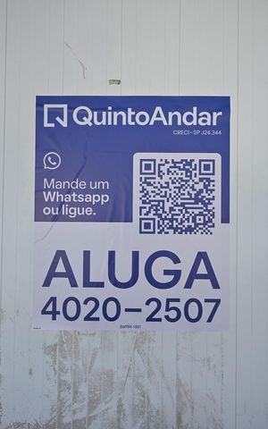 Casa à venda com 230m², 3 quartos e 4 vagasFachada