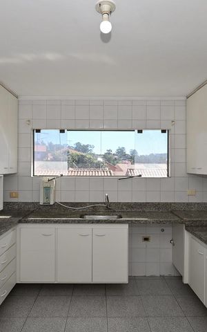 Casa à venda com 230m², 3 quartos e 4 vagasCozinha