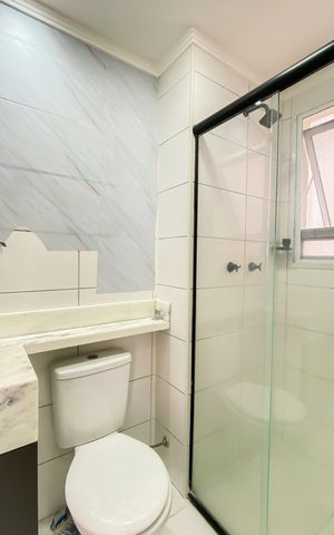 Apartamento à venda com 74m², 2 quartos e 1 vaga Apartamento à venda com 74m², 2 quartos e 1 vagaBanheiro