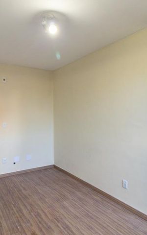 Apartamento à venda com 46m², 2 quartos e 1 vaga Apartamento à venda com 46m², 2 quartos e 1 vagaSala