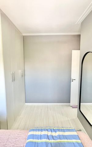 Apartamento à venda com 53m², 2 quartos e 2 vagas Apartamento à venda com 53m², 2 quartos e 2 vagasQuarto 1