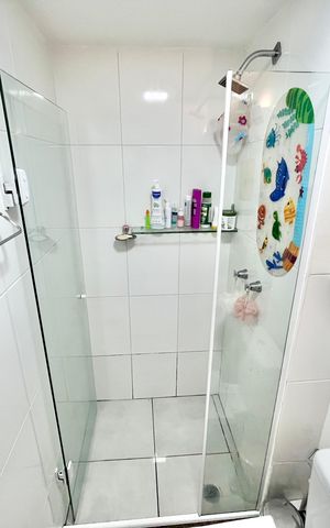 Apartamento à venda com 53m², 2 quartos e 2 vagas Apartamento à venda com 53m², 2 quartos e 2 vagasBanheiro