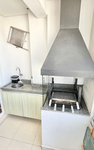 Apartamento à venda com 53m², 2 quartos e 2 vagas Apartamento à venda com 53m², 2 quartos e 2 vagasVaranda da Sala