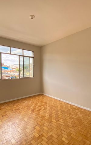 Apartamento à venda com 82m², 3 quartos e 1 vaga