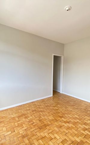 Apartamento à venda com 82m², 3 quartos e 1 vaga