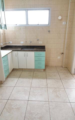 Apartamento à venda com 79m², 2 quartos e 1 vagaCozinha