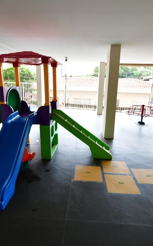 Apartamento à venda com 79m², 2 quartos e 1 vagaÁrea comum - Playground