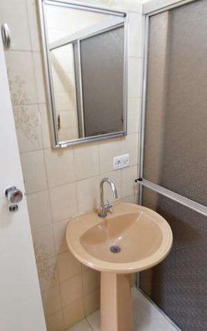 Apartamento à venda com 79m², 2 quartos e 1 vagaBanheiro Social