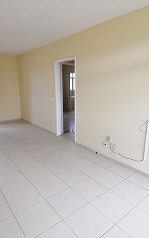 Apartamento à venda com 79m², 2 quartos e 1 vagaSala