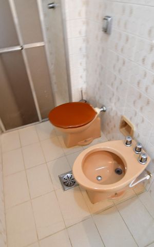 Apartamento à venda com 79m², 2 quartos e 1 vagaBanheiro Suíte