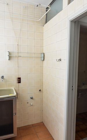 Apartamento à venda com 60m², 2 quartos e 1 vagaÁrea de Serviço