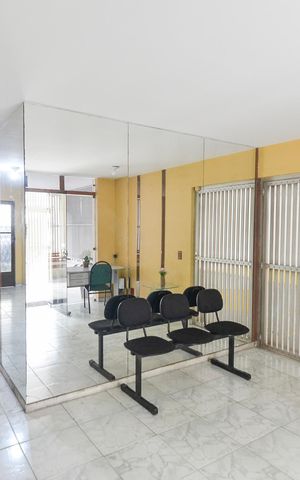 Apartamento à venda com 60m², 2 quartos e 1 vagaHall