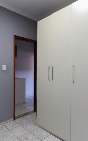 Casa para alugar com 190m², 3 quartos e sem vaga Casa para alugar com 190m², 3 quartos e sem vagaQuarto 1
