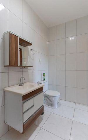 Casa para alugar com 190m², 3 quartos e sem vaga Casa para alugar com 190m², 3 quartos e sem vagaBanheiro da suíte