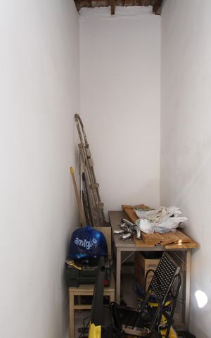 Casa à venda com 360m², 4 quartos e 6 vagasDespensa