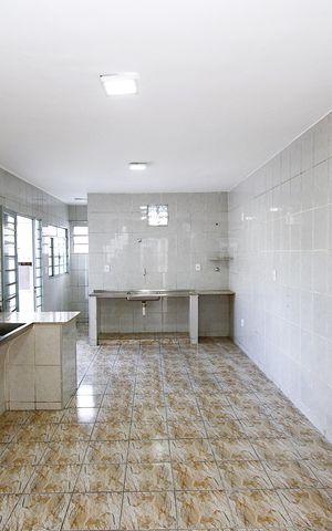 Casa à venda com 360m², 4 quartos e 6 vagasCozinha
