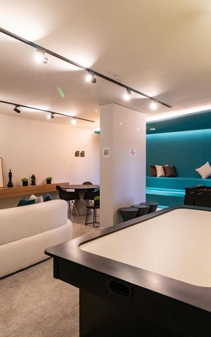 Apartamento para alugar com 47m², 2 quartos e sem vagaÁrea comum - Salão de Jogos