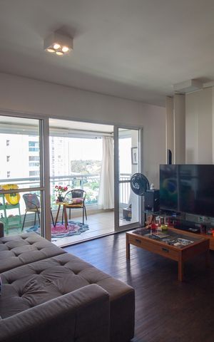 Studio à venda com 60m², 1 quarto e 1 vaga Studio à venda com 60m², 1 quarto e 1 vagaSala