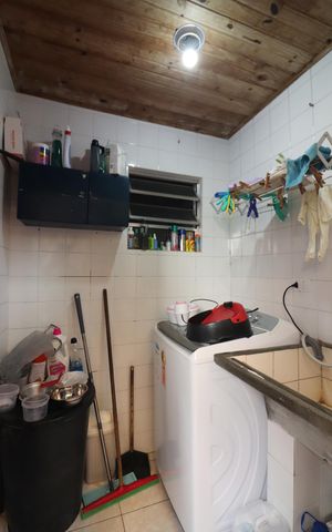 Casa à venda com 150m², 4 quartos e 2 vagasÁrea de Serviço