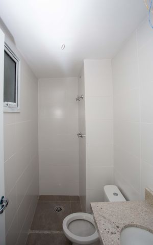 Apartamento à venda com 95m², 2 quartos e 2 vagasBanheiro Social