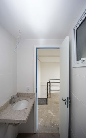 Apartamento à venda com 95m², 2 quartos e 2 vagasBanheiro Social