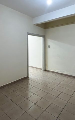 Casa à venda com 95m², 3 quartos e sem vaga Casa à venda com 95m², 3 quartos e sem vagaSala 2