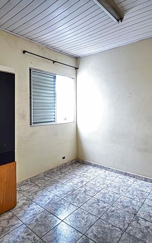 Casa à venda com 95m², 3 quartos e sem vaga Casa à venda com 95m², 3 quartos e sem vagaQuarto 2