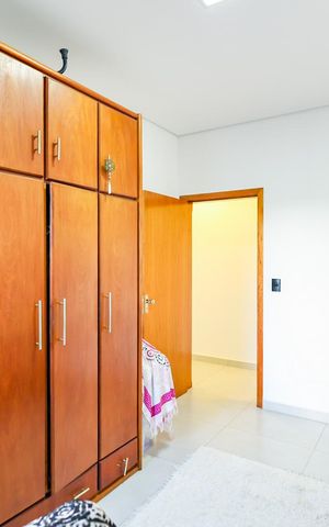 Casa de condomínio para alugar com 183m², 3 quartos e 4 vagas Casa de condomínio para alugar com 183m², 3 quartos e 4 vagasQuarto 1
