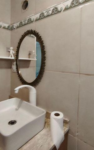 Apartamento à venda com 57m², 2 quartos e 1 vaga Apartamento à venda com 57m², 2 quartos e 1 vagaBanheiro social