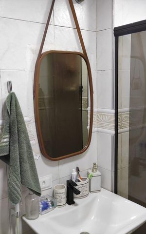 Apartamento à venda com 65m², 2 quartos e 1 vaga Apartamento à venda com 65m², 2 quartos e 1 vagaBanheiro