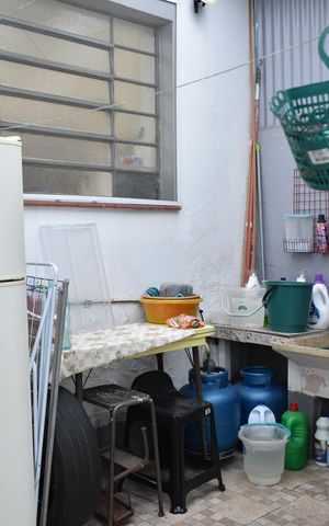 Casa à venda com 130m², 2 quartos e 1 vagaÁrea de Serviço