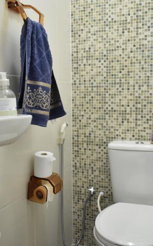 Casa à venda com 130m², 2 quartos e 1 vagaBanheiro externo