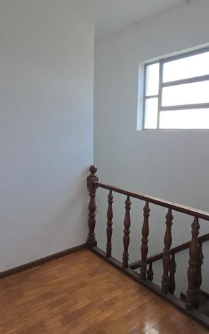 Casa para alugar com 400m², 5 quartos e 2 vagas