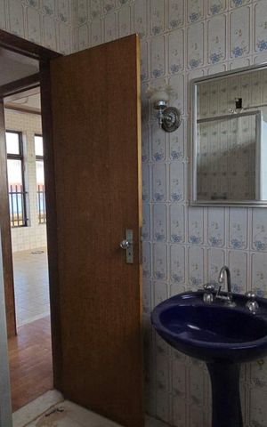 Casa para alugar com 400m², 5 quartos e 2 vagas Casa para alugar com 400m², 5 quartos e 2 vagasBanheiro