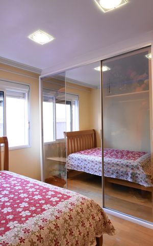 Casa à venda com 494m², 4 quartos e 4 vagasSuíte 2