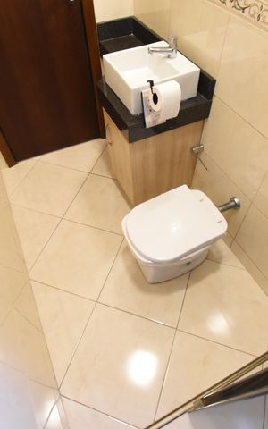 Casa à venda com 494m², 4 quartos e 4 vagasBanheiro da Área gourmet 