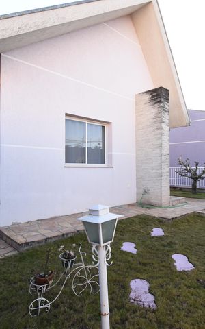 Casa à venda com 494m², 4 quartos e 4 vagasÁrea externa
