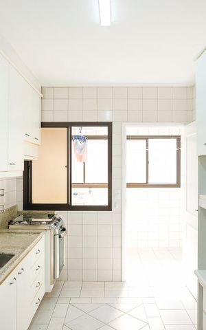 Apartamento para alugar com 110m², 3 quartos e 2 vagasCozinha