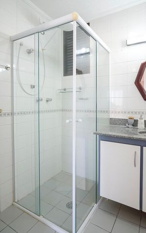 Apartamento para alugar com 110m², 3 quartos e 2 vagasBanheiro