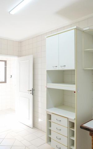 Apartamento para alugar com 110m², 3 quartos e 2 vagasCozinha