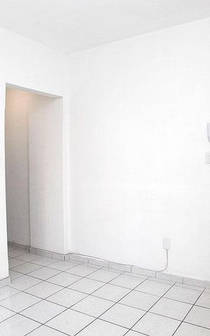 Apartamento à venda com 40m², 1 quarto e sem vagaSala