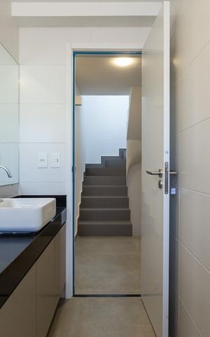 Casa para alugar com 256m², 3 quartos e 3 vagas Casa para alugar com 256m², 3 quartos e 3 vagasBanheiro