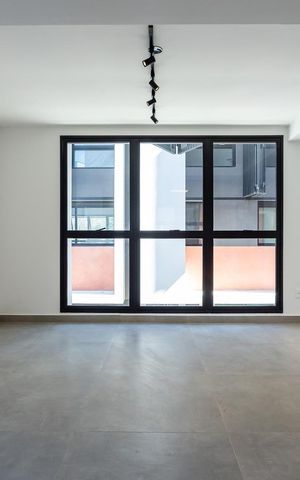 Casa para alugar com 256m², 3 quartos e 3 vagas Casa para alugar com 256m², 3 quartos e 3 vagasSala